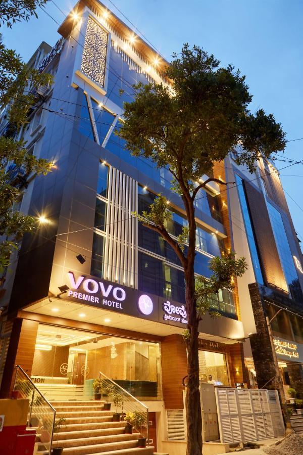 Vovo Premier Hotel Bangalore Exteriör bild